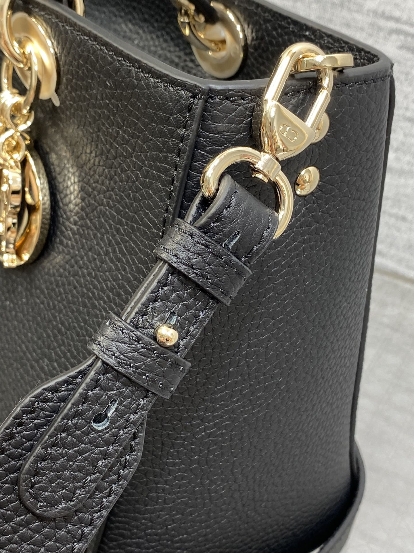 medium lady d-sire my abcD*or bag  black bull leather 12 x 8 x 5 inches